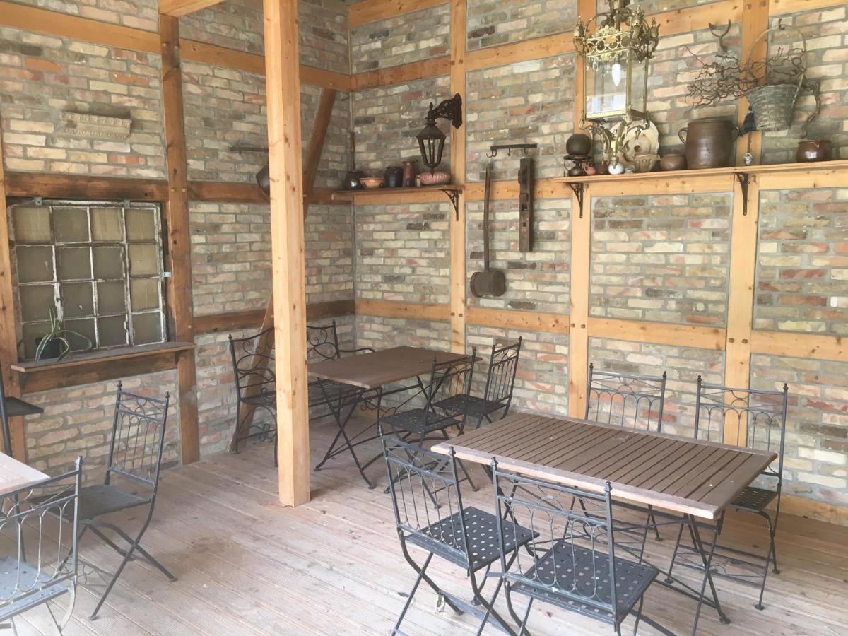 B&B Fiddler'S Inn Neuruppin Εξωτερικό φωτογραφία